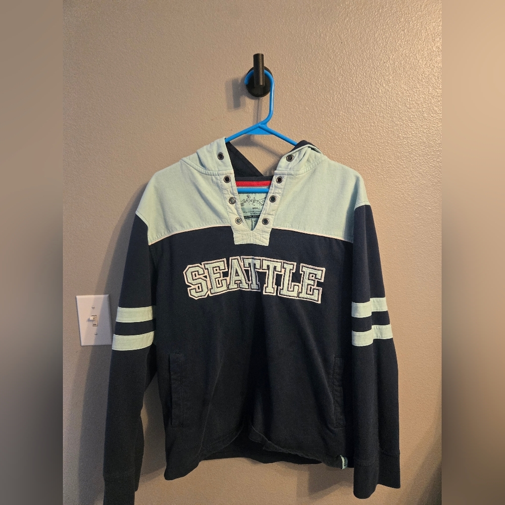 Seattle Women's Navy and Light Blue Hoodie